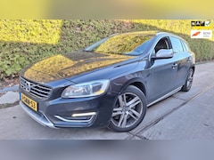 Volvo V60 - 2.4 D6 AWD Plug-In Hybrid Summum