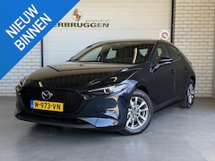 Mazda 3 - 3 2.0 e-SkyActiv-X M Hybrid 186 Comfort | NL Auto | Navi | Dodehoek | Camera | Stoel&Stuur