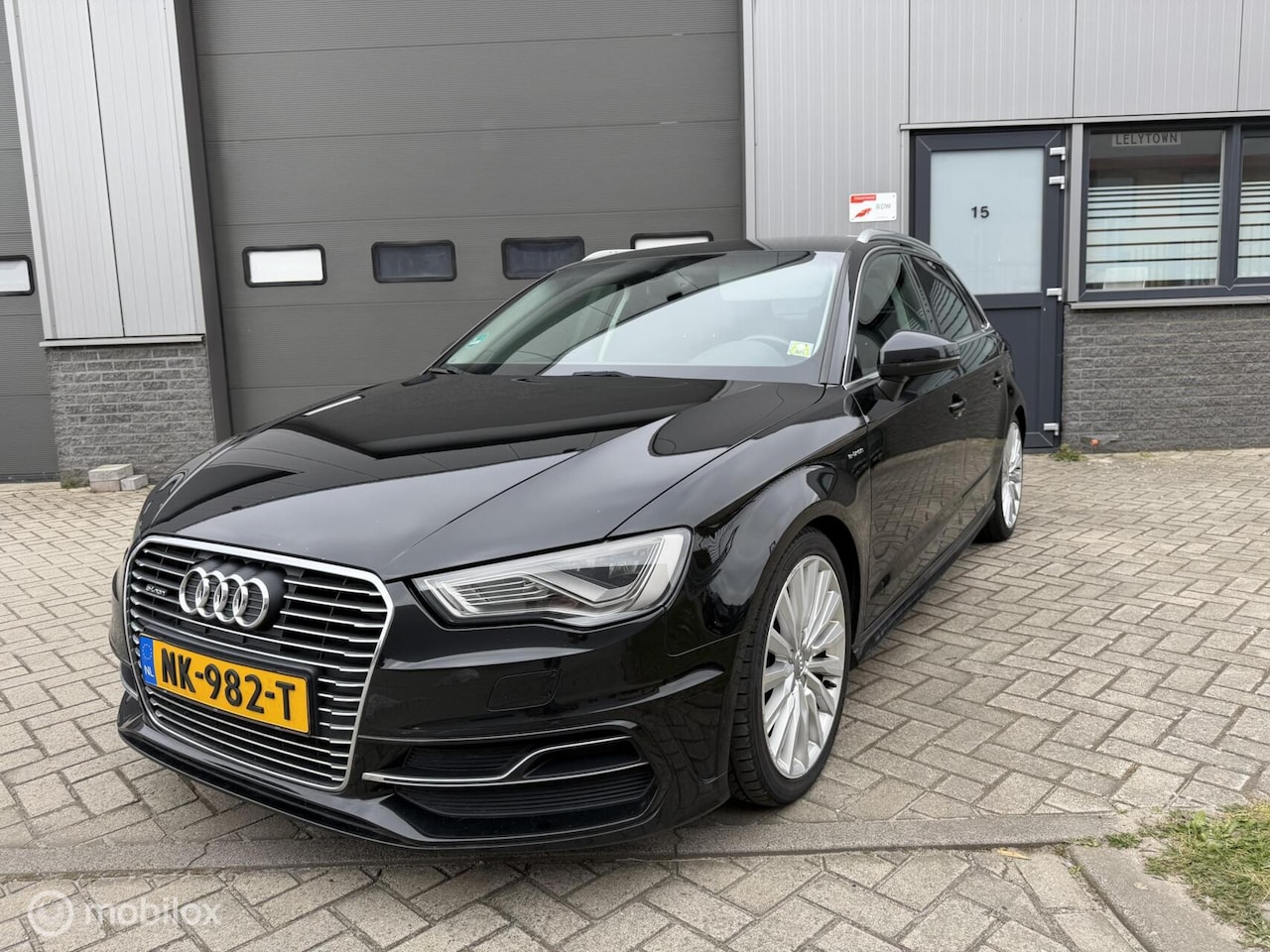 Audi A3 Sportback - 1.4 e-tron PHEV | Camera | Stoelverwarming - AutoWereld.nl