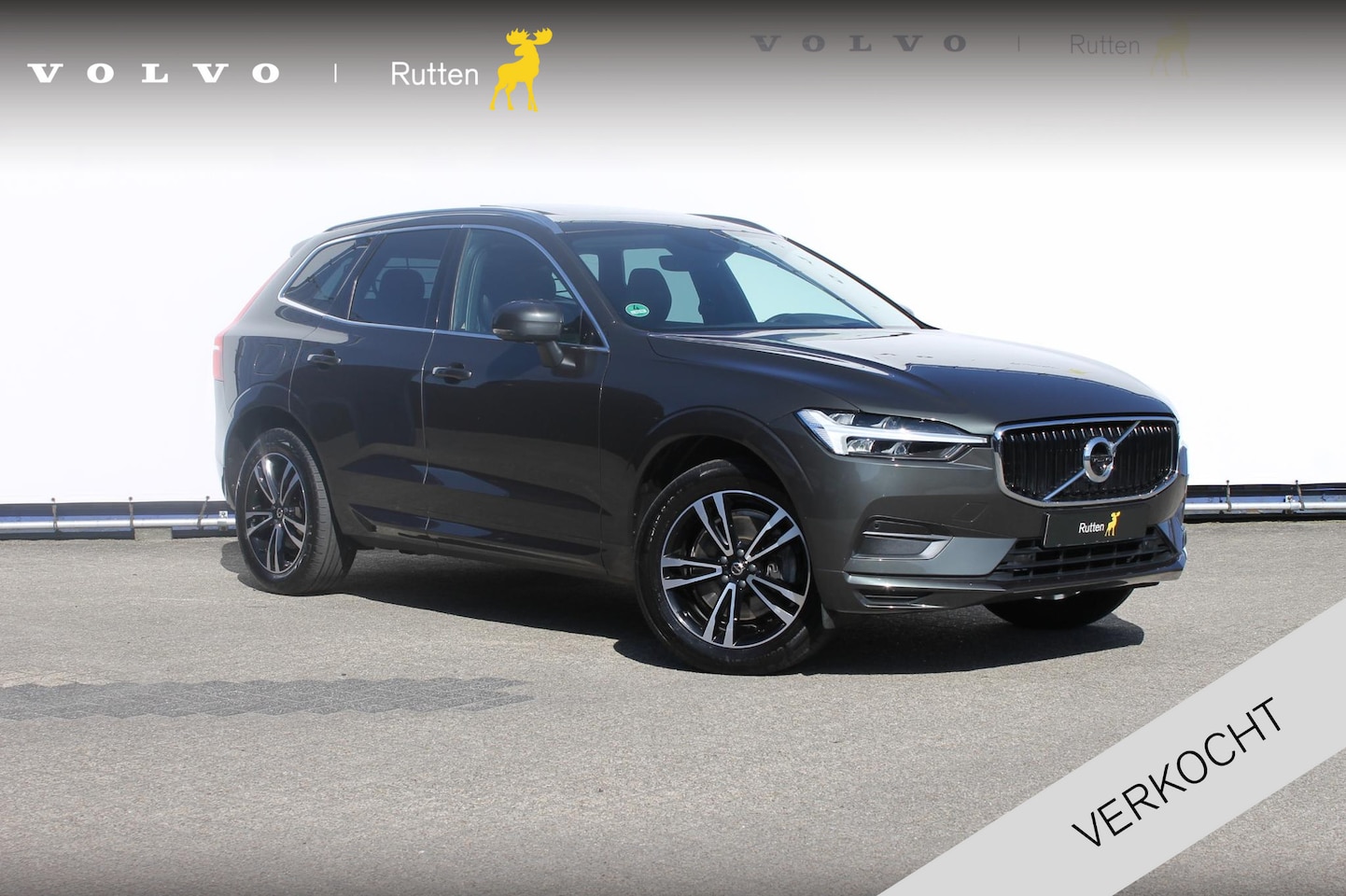Volvo XC60 - B5 250PK Automaat Momentum Exclusive Panoramisch schuif-kanteldak / Head-Up display / Semi - AutoWereld.nl
