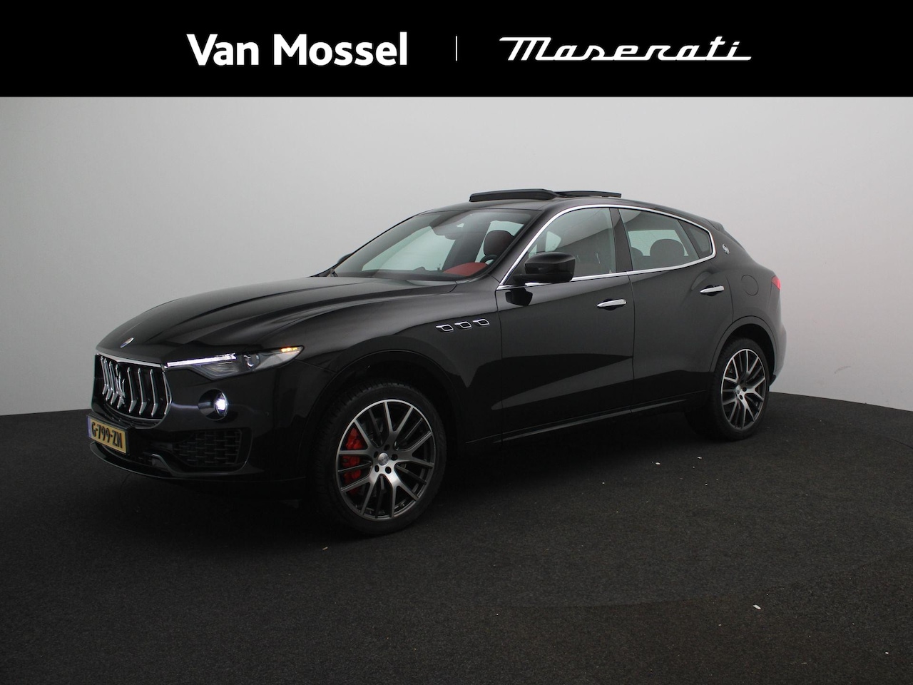Maserati Levante - 3.0 V6 S AWD GranLusso | Panorama dak | Premium audio | Luchtvering | - AutoWereld.nl