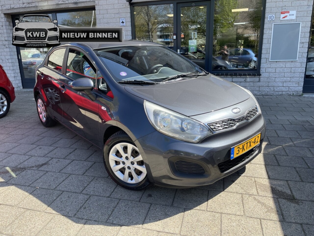Kia Rio - 1.2 CVVT 5Drs Airco Nieuwe banden Remmen Beurt - AutoWereld.nl