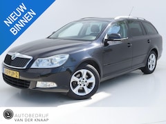 Skoda Octavia Combi - 1.4 TSI Elegance Business Line Lees tekst | Leder | Clima | Cruise | Multimedia/Navi | PDC
