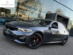 BMW 3-serie - 330e High Executive M Sport | Pano | Individual Leder | Head-Up