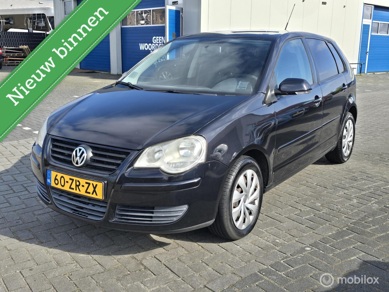 Volkswagen Polo - 1.2-12V Comfortline apk 02-2027 airco cruise - AutoWereld.nl