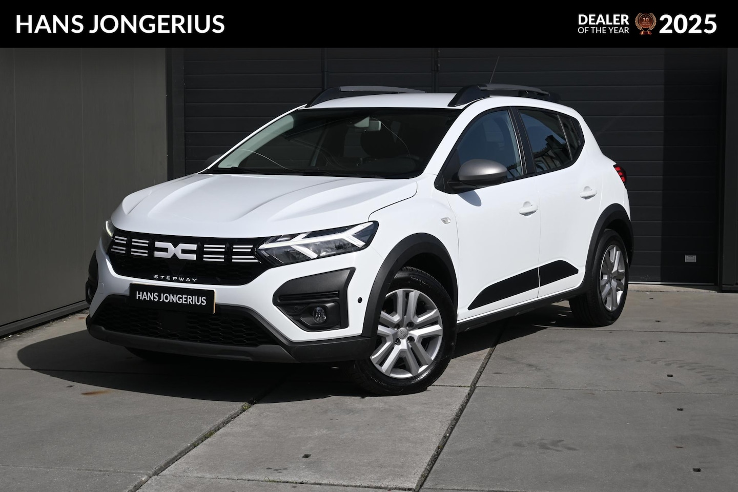 Dacia Sandero Stepway - TCe 100 ECO-G Expression | TREKHAAK | CAMERA | AIRCO | CRUISE CONTROL | APPLECARPLAY/ANDRO - AutoWereld.nl