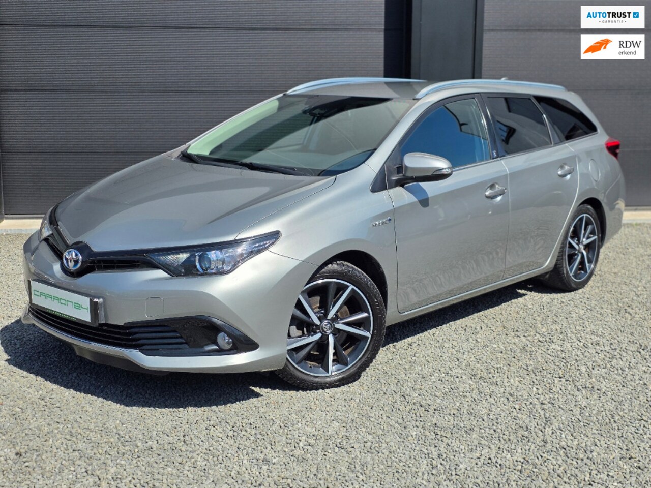 Toyota Auris Touring Sports - 1.8 Hybrid Executive | Speciale uitvoering | - AutoWereld.nl