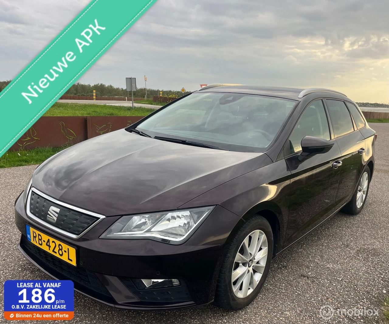 SEAT Leon ST - 1.0 EcoTSI Style Business Intense 1.0 EcoTSI Style Business Intense - AutoWereld.nl