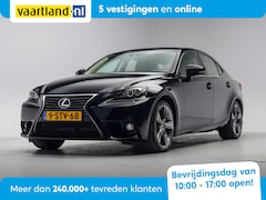 Lexus IS - 300 300h Luxury Line Aut. [ Navi Achteruitrijcamera Lederen bekleding Stoelverwarming ]