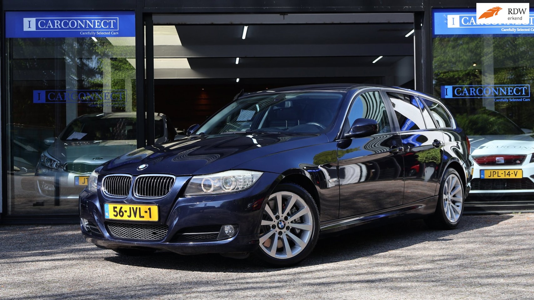 BMW 3-serie Touring - 330i xDrive Business Line 272pk|Xenon|Cruise|Clima|Trekhaak|PDC - AutoWereld.nl