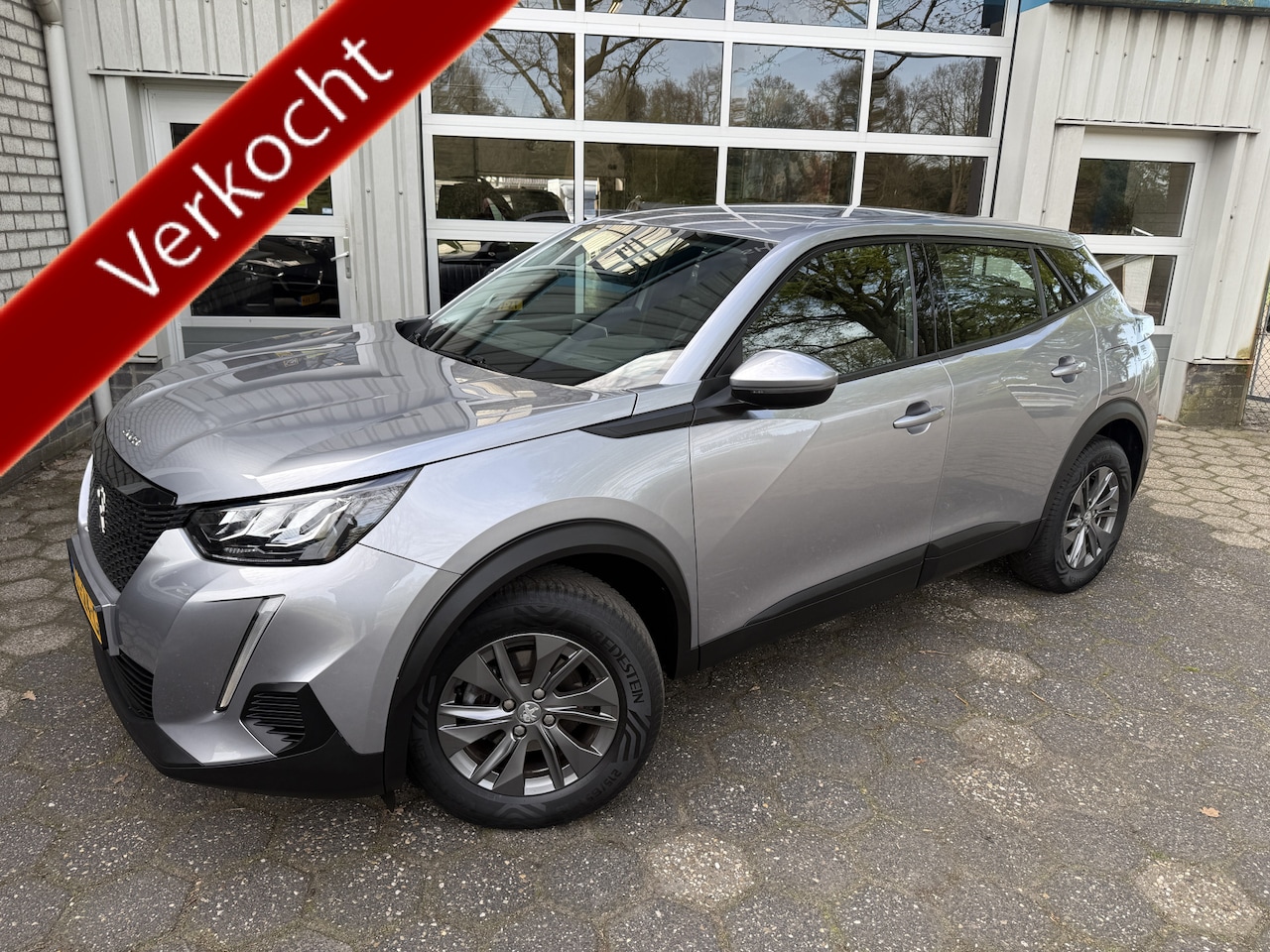 Peugeot 2008 - 1.2 PureTech Active 1.2 PureTech Active - AutoWereld.nl