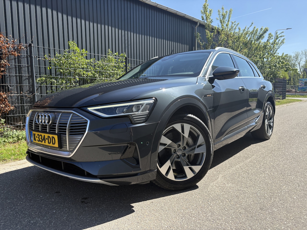 Audi e-tron - 50 quattro Business edition 71 kWh / SOH 89% / AUTOMAAT / NAVI / 120dkm! NAP! - AutoWereld.nl