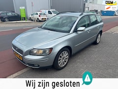 Volvo V50 - 2.4 Summum Automaat NW APK Koopje