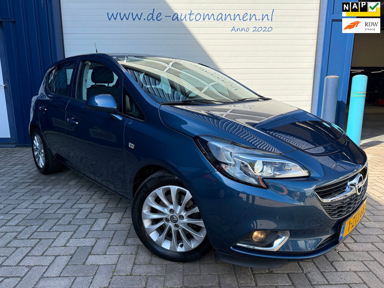 Opel Corsa - 1.0 Turbo 90pk Cosmo 5-drs / ECC / CRUISE / TREKHAAK / DEALER ONDERHOUDEN - AutoWereld.nl