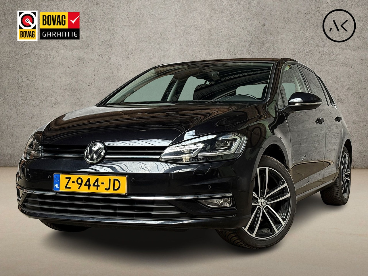 Volkswagen Golf - 1.5 TSI Higline Sportline 150Pk Automaat (VIRTUAL COCKPIT, APPLE CARPLAY, DYNAMISCHE KNIPP - AutoWereld.nl