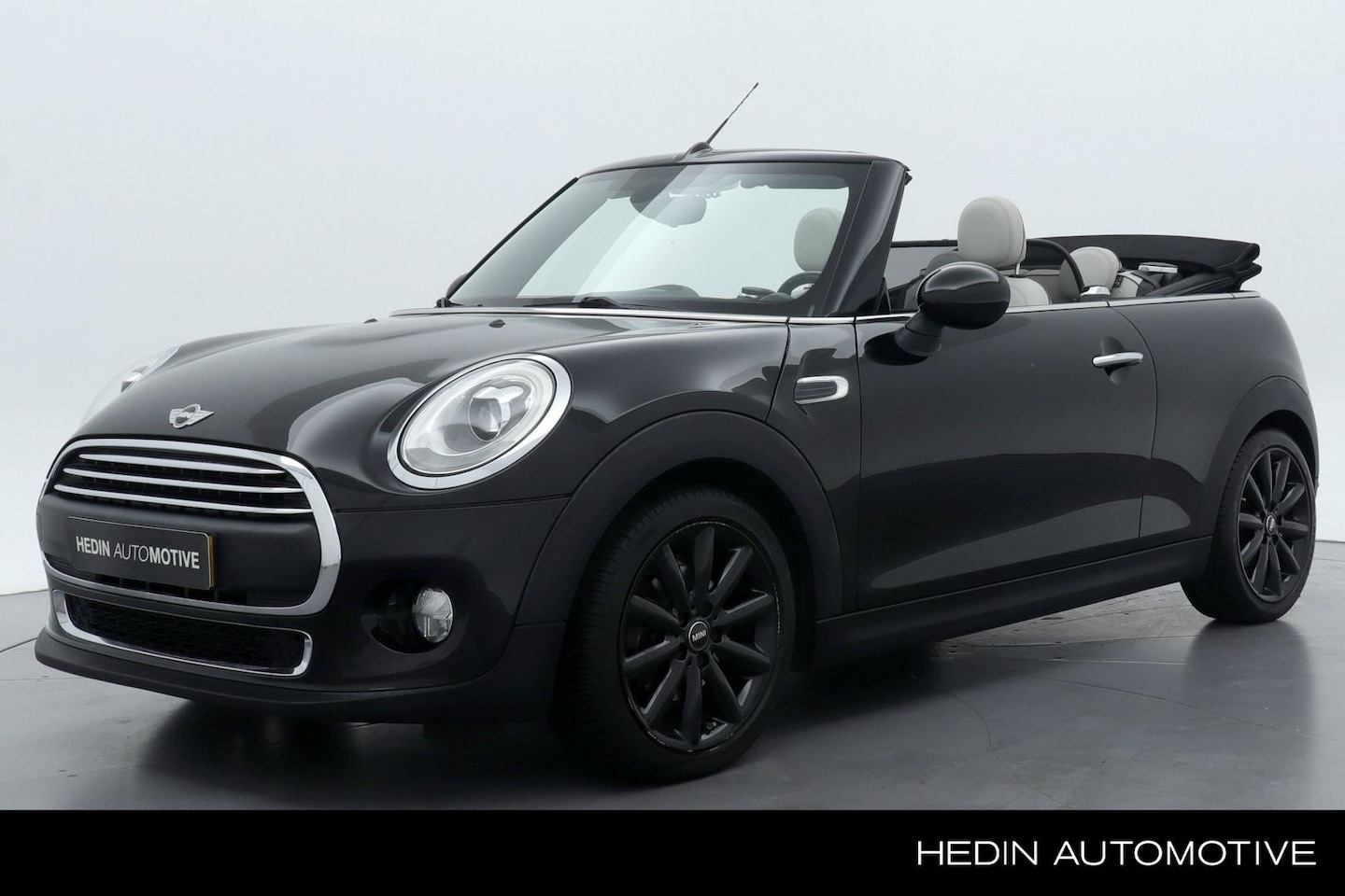 MINI Cabrio - Mini 1.2 One Chili Business | Lederen bekleding - AutoWereld.nl
