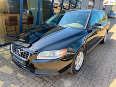 Volvo V70 - 2.0 Kinetic NAVI & Bluetooth