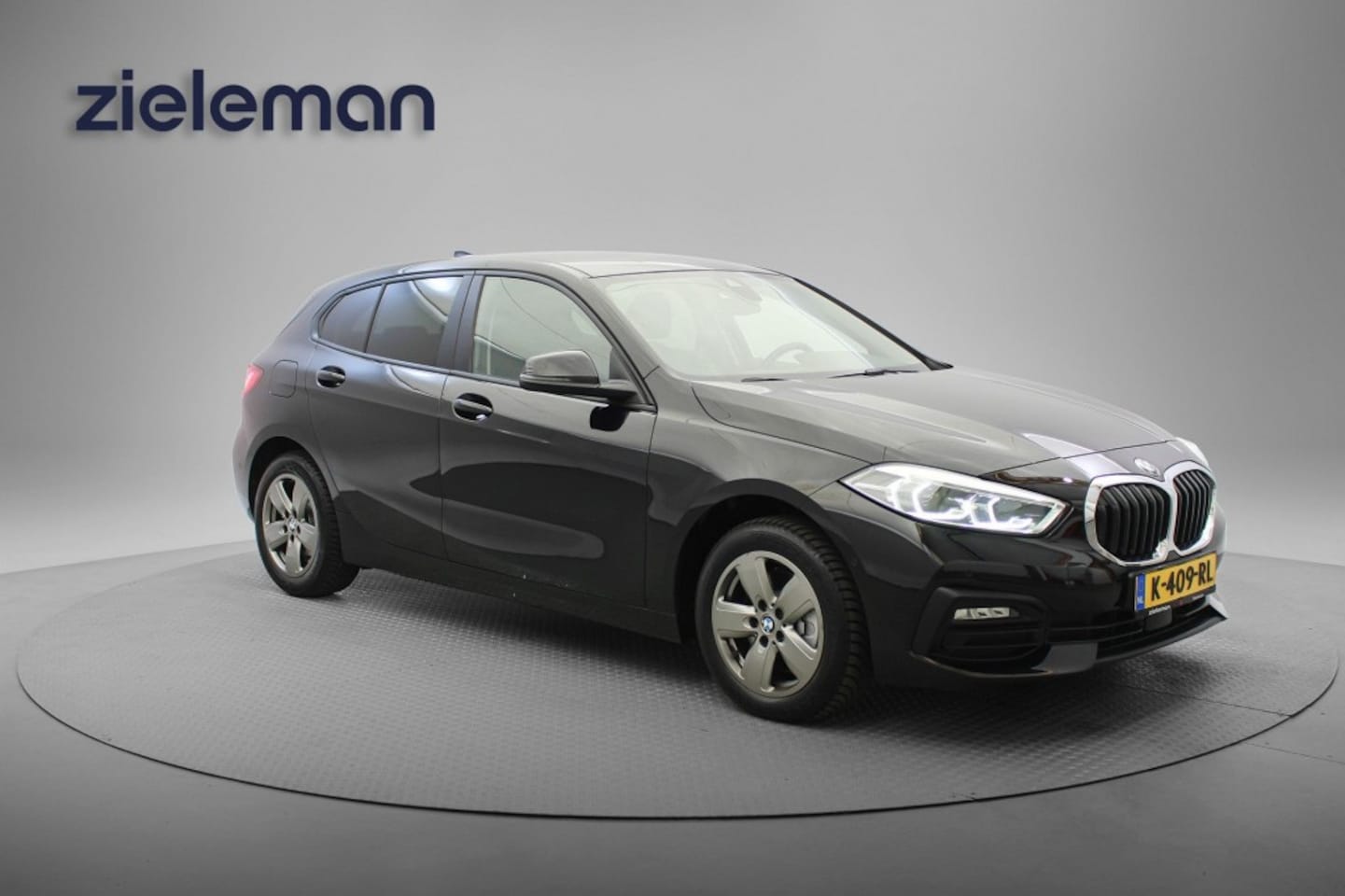 BMW 1-serie - 118i Automaat - Digitaal Cockpit, Carplay, Camera, Clima, Cruise - AutoWereld.nl