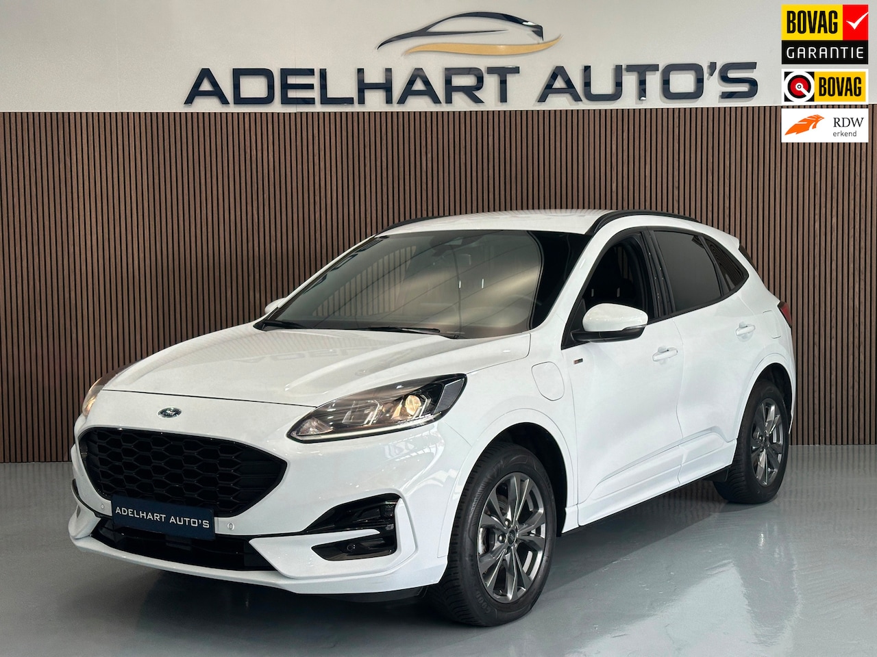Ford Kuga - 2.5 PHEV ST-Line X Automaat / Navigatie Full map / Camera / Cruise control / etc.. - AutoWereld.nl