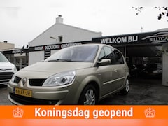 Renault Scénic - 2.0-16V Business Line / Airco / Navi / Parkeersensoren