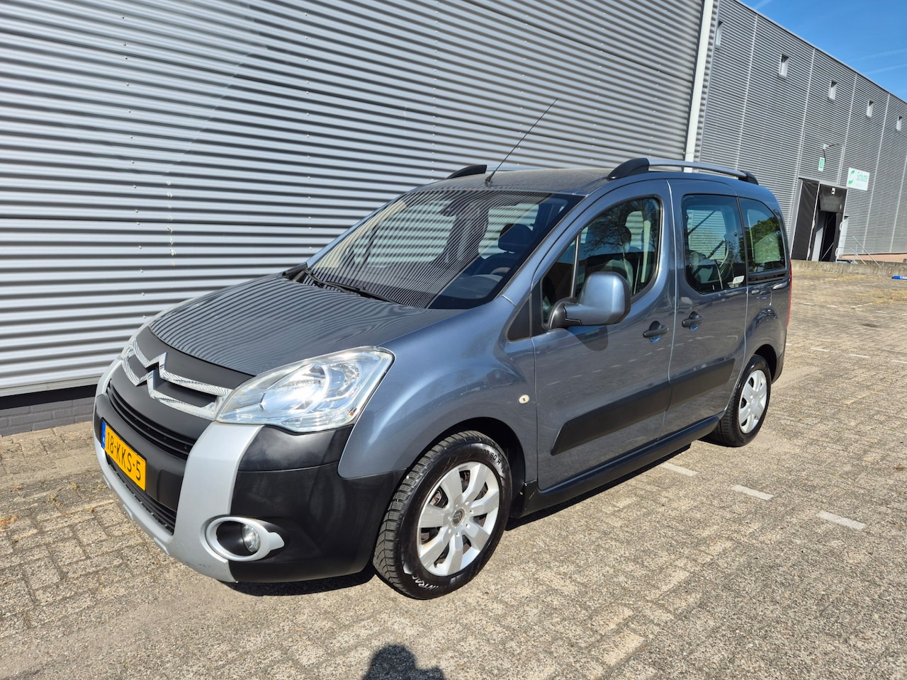 Citroën Berlingo - 1.6-16V XTR Airco,cruisecontrol ,trekhaak,nwe APK - AutoWereld.nl