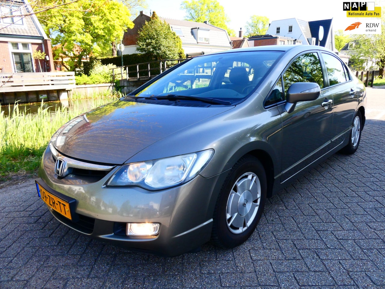 Honda Civic - 1.3 Hybrid Automaat Clima Cruise INRUILKOOPJE ZO MEE - AutoWereld.nl