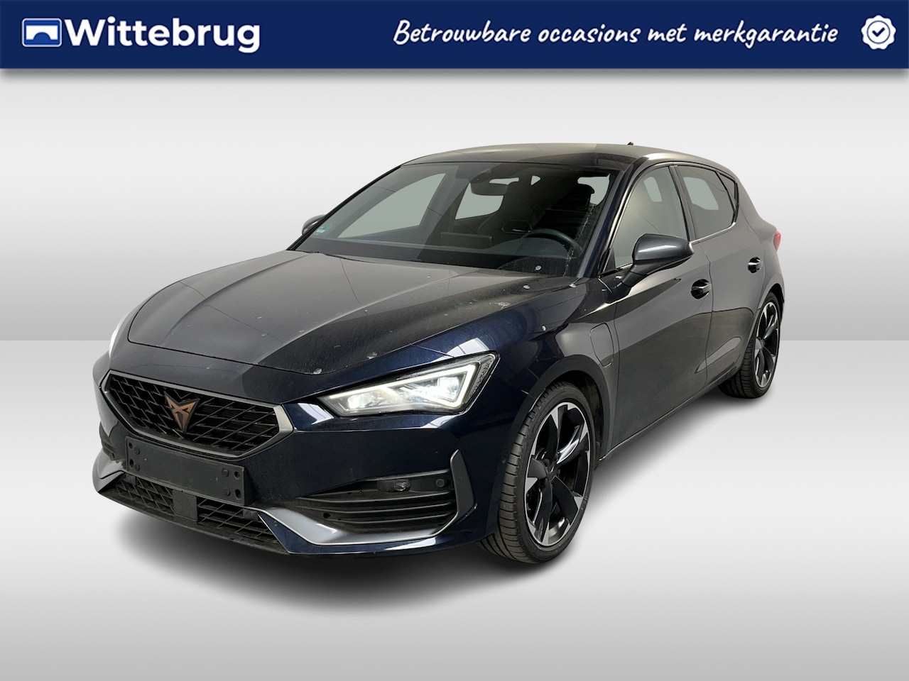 CUPRA Leon - 1.4 e-Hybrid Performance / AUTOMAAT/ ACC/ KEYLESS/ DODEHOEK/ PARK.SENSOREN V+A/ CAMERA/ ST - AutoWereld.nl