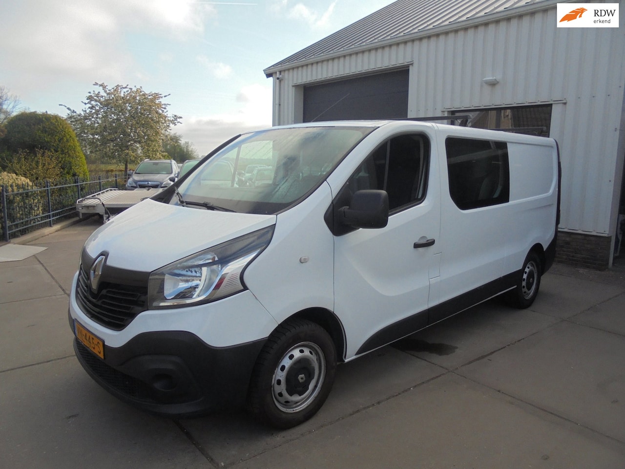 Renault Trafic - Renault Trafic 1.6 DCI Dubbel cabine airco L2 MOTOR DEFECKT - AutoWereld.nl