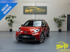 Toyota Aygo X - 1.0 VVT-i S-CVT Pulse | Navi | Camera | Keyless | Rood metallic