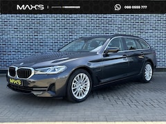 BMW 5-serie Touring - 520e Business Edition Plus | Plug-in Hybrid (PHEV) | Lederen Bekleding | Laser LED Koplamp
