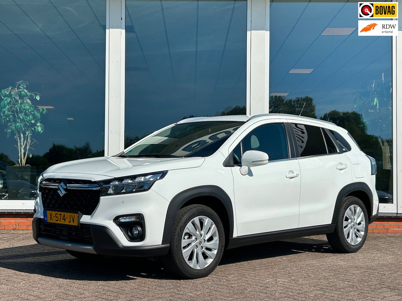 Suzuki S-Cross - 1.4 Boosterjet Select Smart Hybrid - Camera - PDC - Clima - Trekhaak - AutoWereld.nl