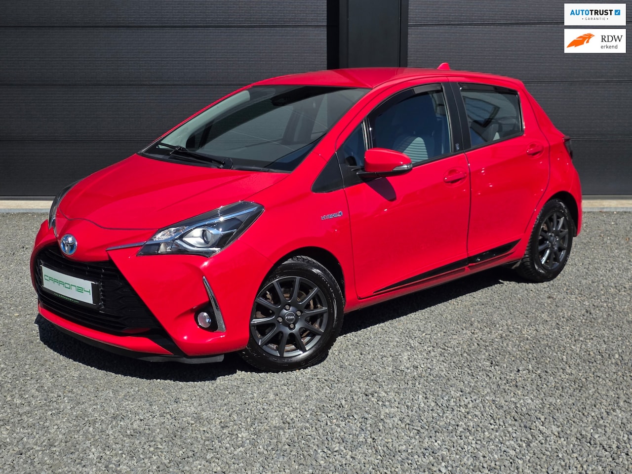 Toyota Yaris - 1.5 Hybrid Design Sport | Dealer ond. | - AutoWereld.nl
