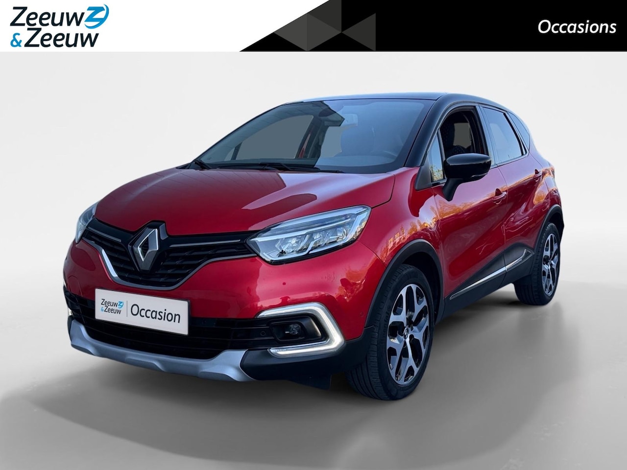Renault Captur - 150PK TCe Intens Automaat | Panoramadak | Trekhaak | Armsteun | Navi | Climate Control | C - AutoWereld.nl