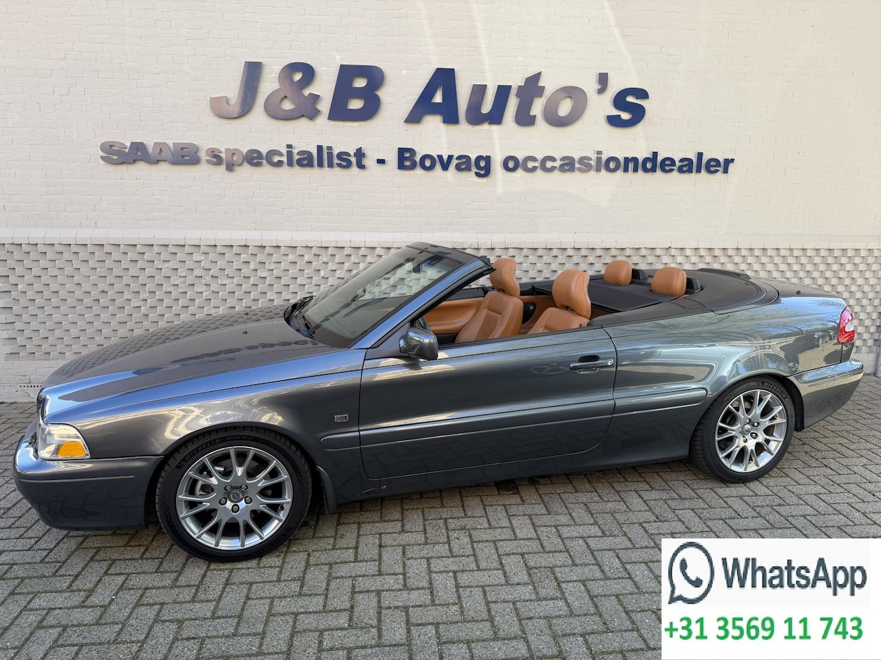 Volvo C70 Convertible - 2.0 T Cabrio Autumn Sun Lederen interieur Onderhoudsboekjes - AutoWereld.nl