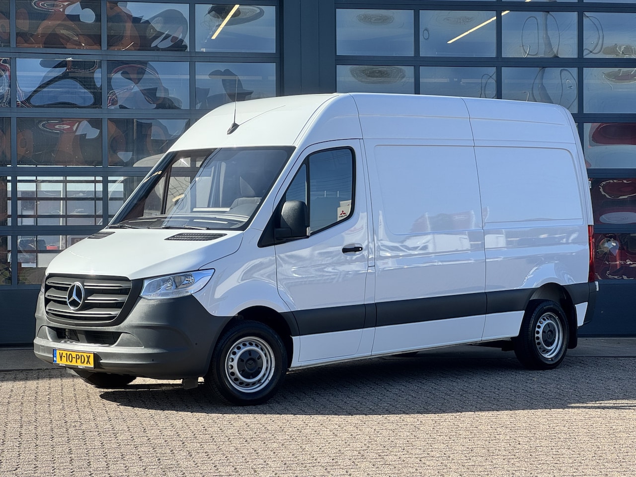 Mercedes-Benz Sprinter - 311 L2H2 | Camera | Cruise | Navi | Certified 24 mnd garantie - AutoWereld.nl