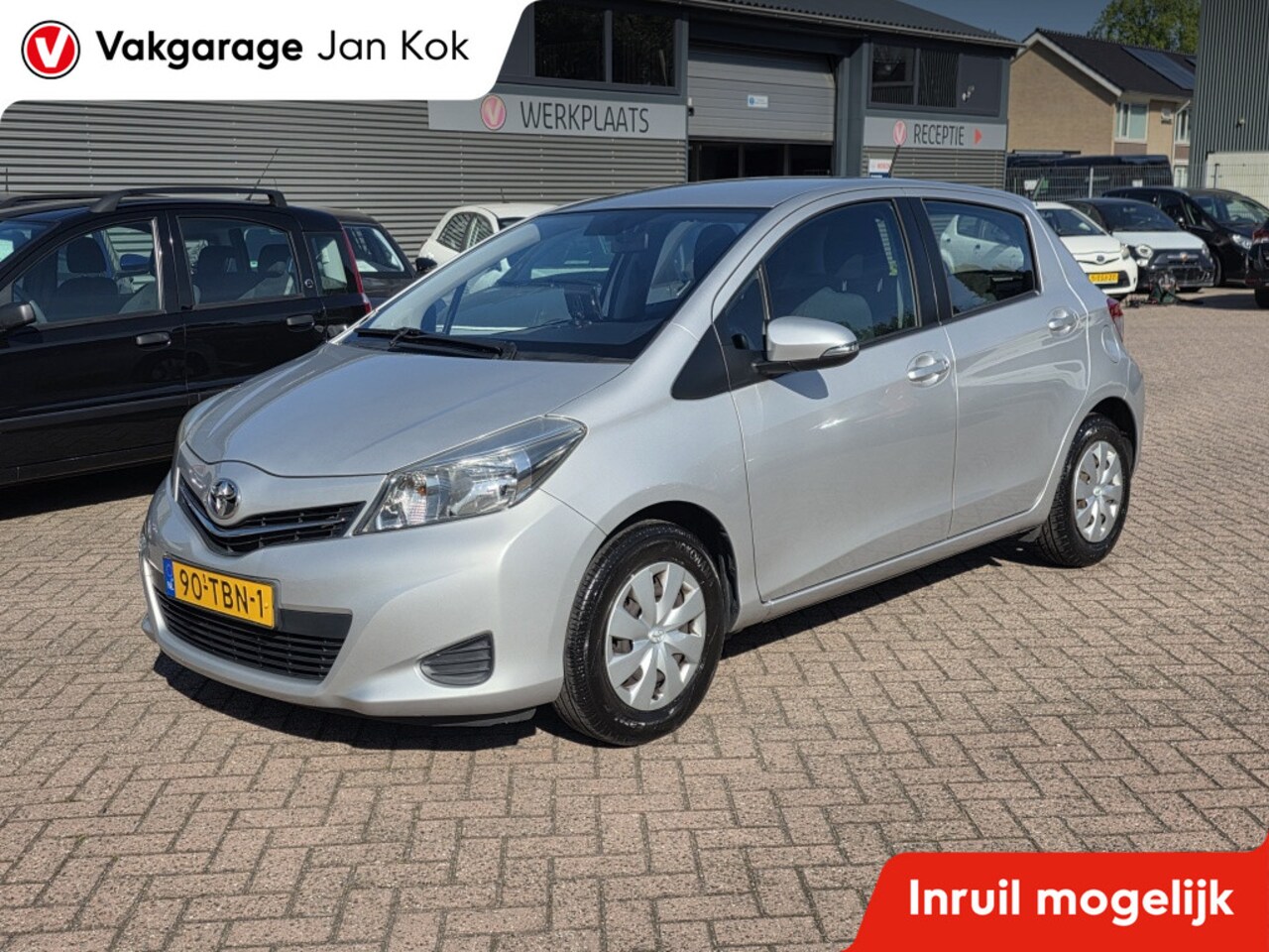 Toyota Yaris - 1.0 VVT-i Aspiration 1.0 VVT-i Aspiration, airco, aur camera. - AutoWereld.nl