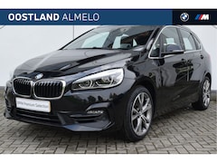 BMW 2-serie Active Tourer - 218i High Executive Automaat / Panoramadak / Trekhaak / Achteruitrijcamera / Sportstoelen