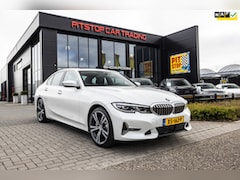 BMW 3-serie - 330i High Executive, Schuifdak, H&K Audio, Volleder, NL Auto