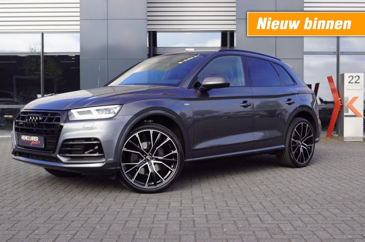 Audi Q5 - 55 TFSI e quattro Competition / Leer ruitmotief/ BenO/ Head-up/ Navi / Camera /22 Inch LM - AutoWereld.nl