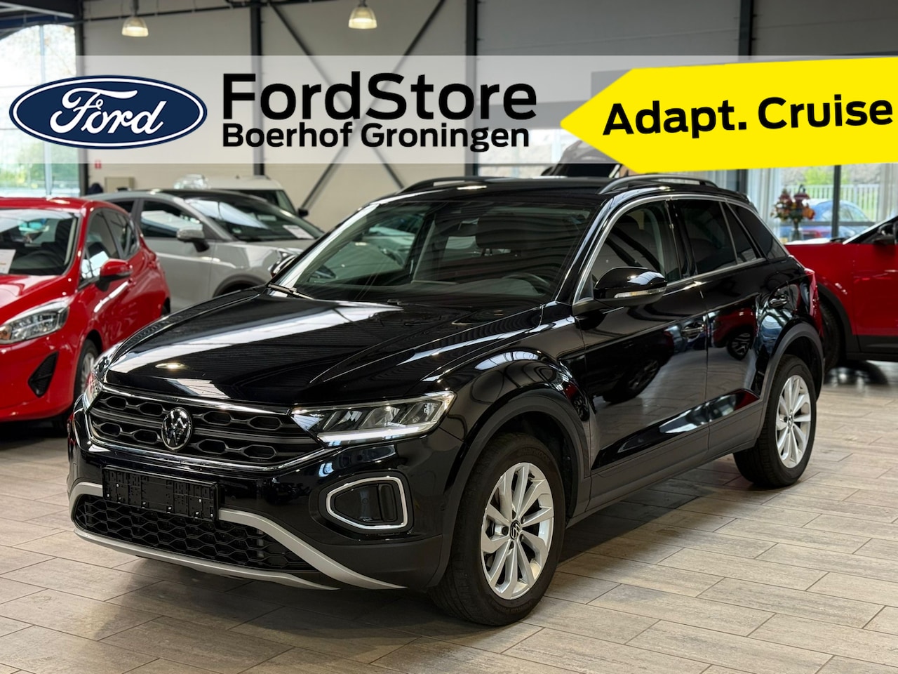 Volkswagen T-Roc - 1.5 TSI Life Edition | AUTOMAAT | Adapt. Cruise | Clima | Camera | LED | Navi | Fabrieksga - AutoWereld.nl