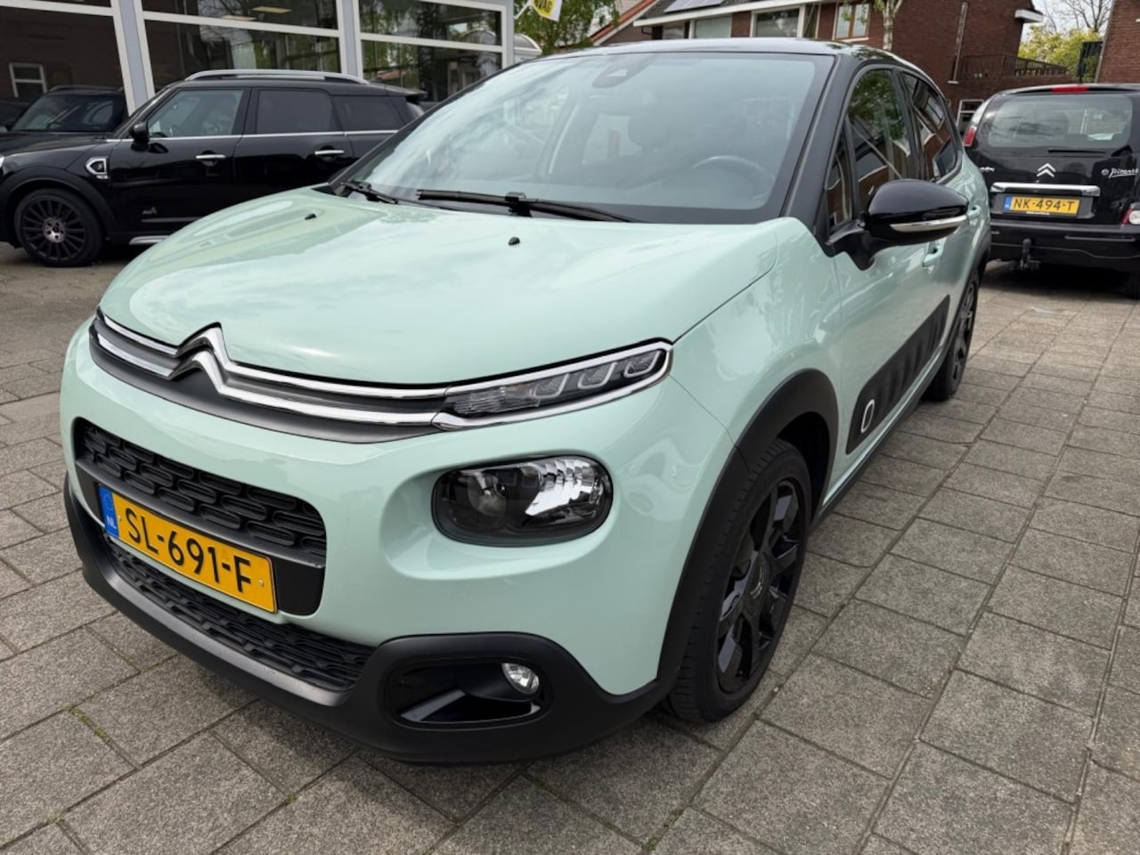 Citroën C3 - 1.2 PT SenS SHINE Camera Carplay Cruise - AutoWereld.nl