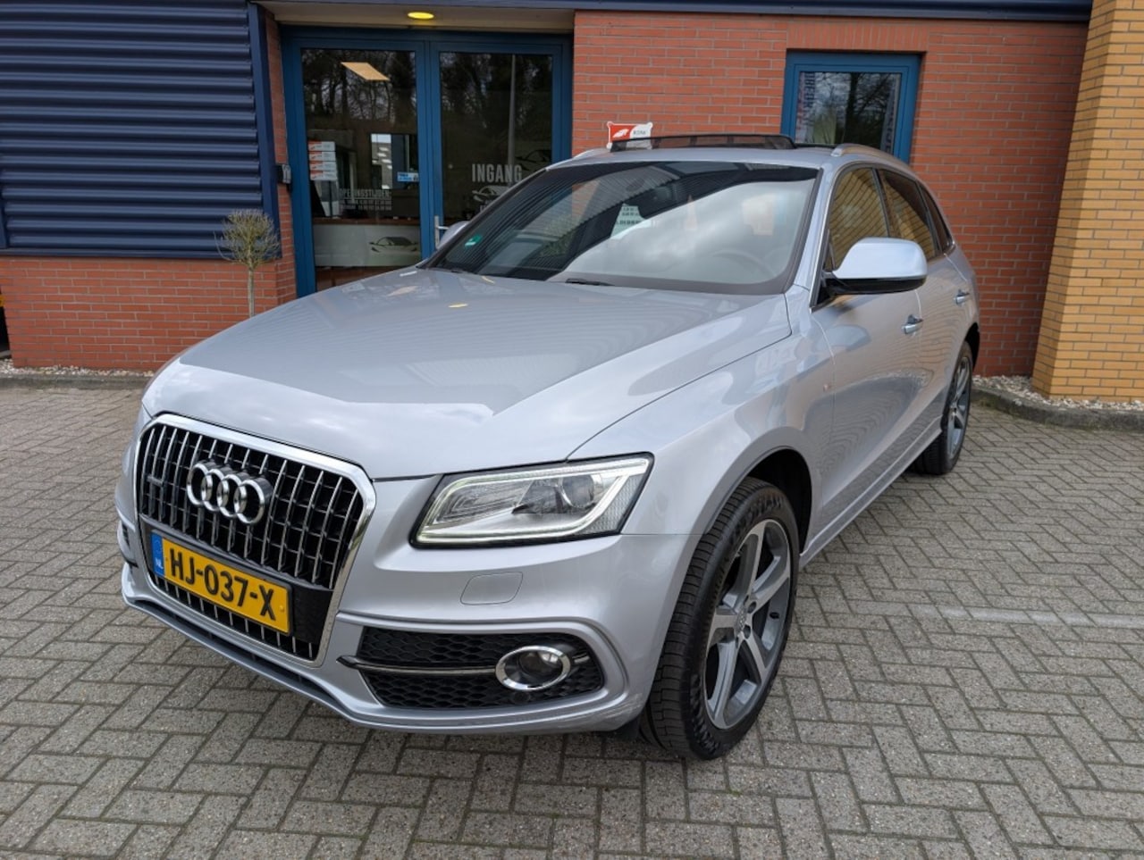 Audi Q5 - 2.0TFSI quattro S-line, Automaat, PanoDak, Trekhaak, Pdc V+A, - AutoWereld.nl