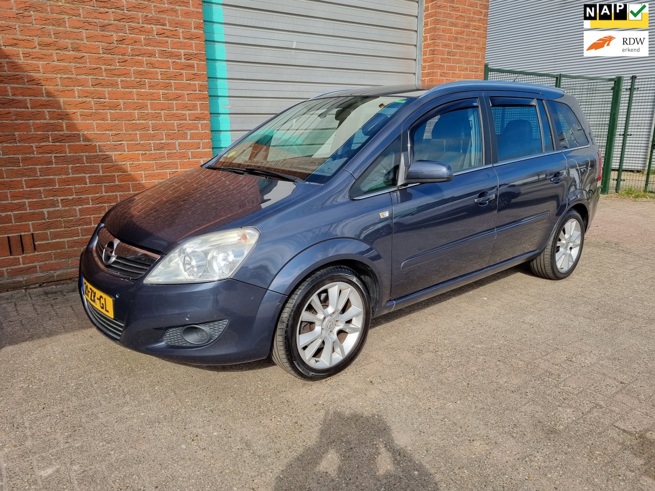 Opel Zafira - 2.2 Cosmo 7-Pers. NAV. Bj:2008 NAP! - AutoWereld.nl
