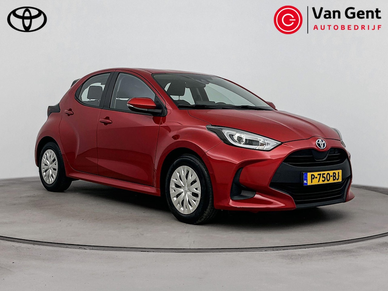 Toyota Yaris - 1.5 Hybrid Active | Apple Carplay / Android Auto | Adaptive Cruise | Clima | Camera - AutoWereld.nl