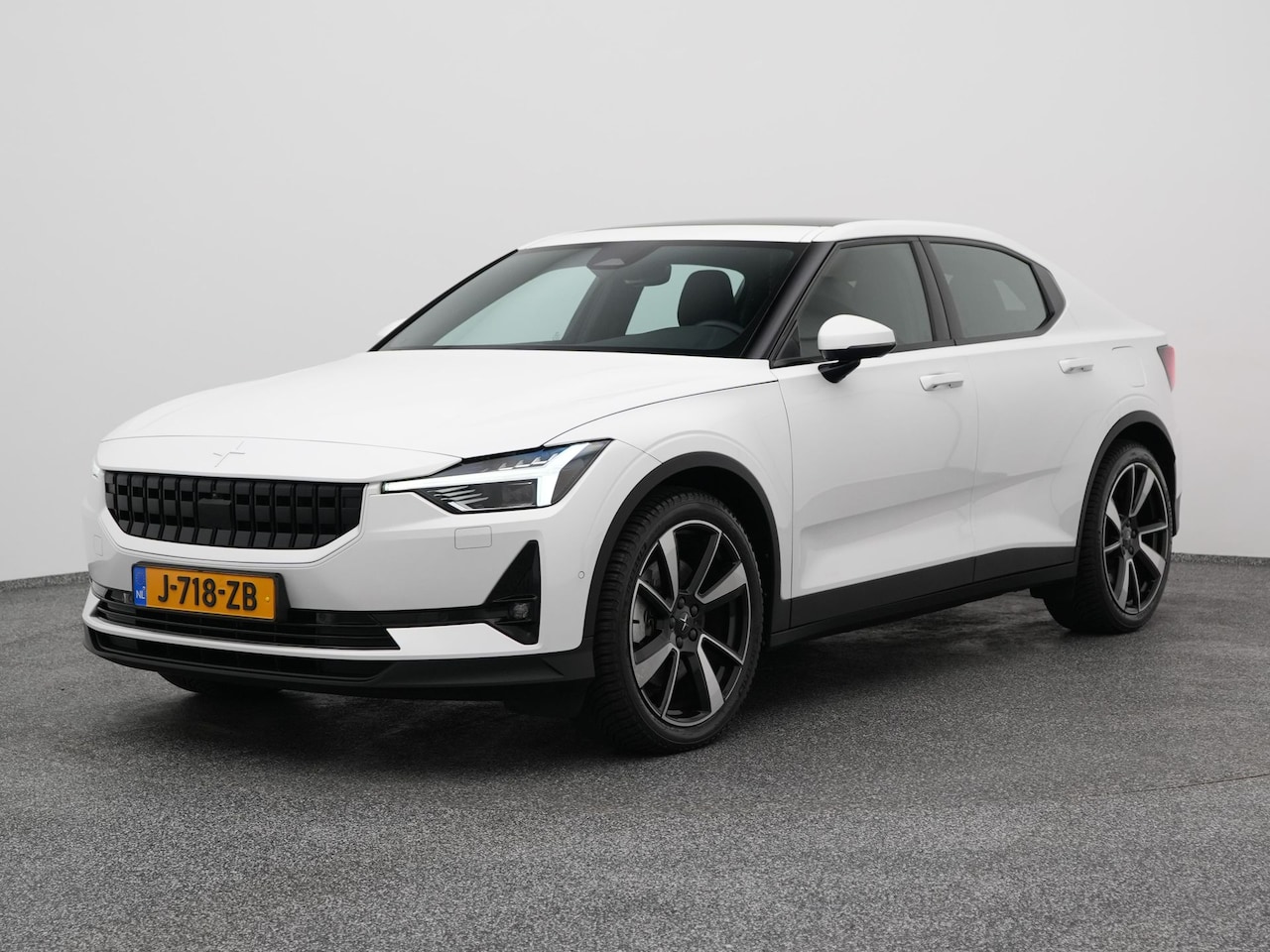 Polestar 2 - Long Range Dual Motor Launch Edition 78kWh | PANO | 360° | H&K | ADAPTIVE | STOEL- EN STUU - AutoWereld.nl