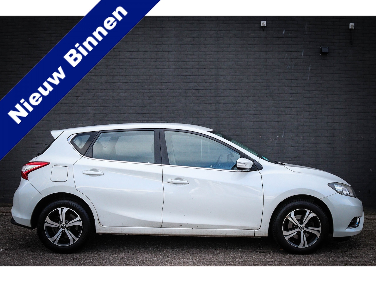 Nissan Pulsar - 1.2 DIG-T Business Edition Net binnen - Nu al te bezichtigen - AutoWereld.nl