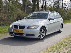 BMW 3-serie Touring - 318d | Cruise control + Navi Nu € 2.450,