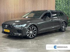Volvo V60 - T6 AWD Recharge Ultra Dark | Trekhaak | Schuifdak | Head-Up Display | Harman Kardon | Adap