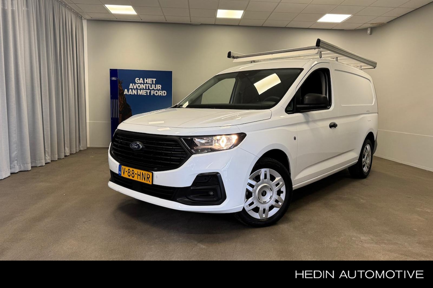 Ford Transit Connect - 2.0 EcoBlue L2 Trend | Imperiaal | Navigatie | Parkeersensoren | Trekhaak | Airco | Lat-Om - AutoWereld.nl