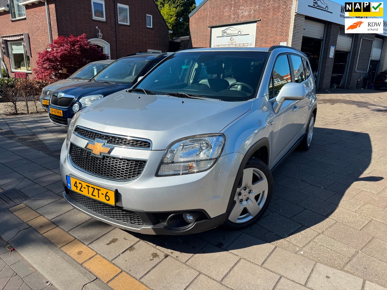 Chevrolet Orlando - 1.8 LTZ+ 7 PERSON/NW KOPPELING/NW APK/AIRCO/STOELVERWARMING - AutoWereld.nl